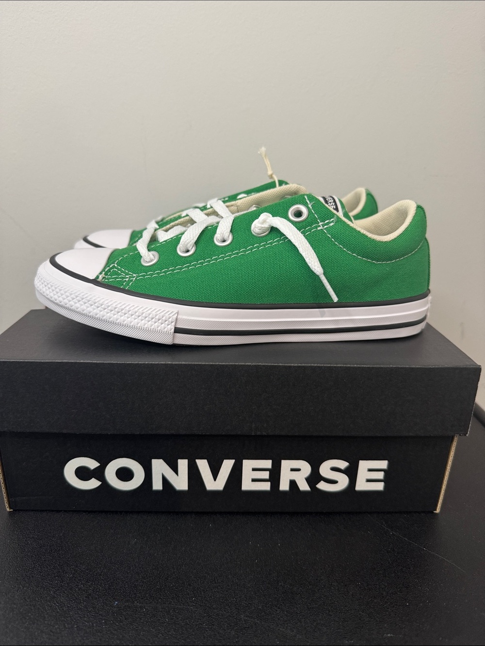 Converse Kids Low Top Street Ox Green Canvas Sneakers Youth Size 3 New NIB